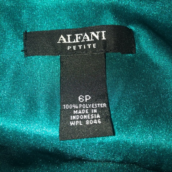 Alfani Accordion Winged Sleeve Woman’s Top - Picture 14 of 14